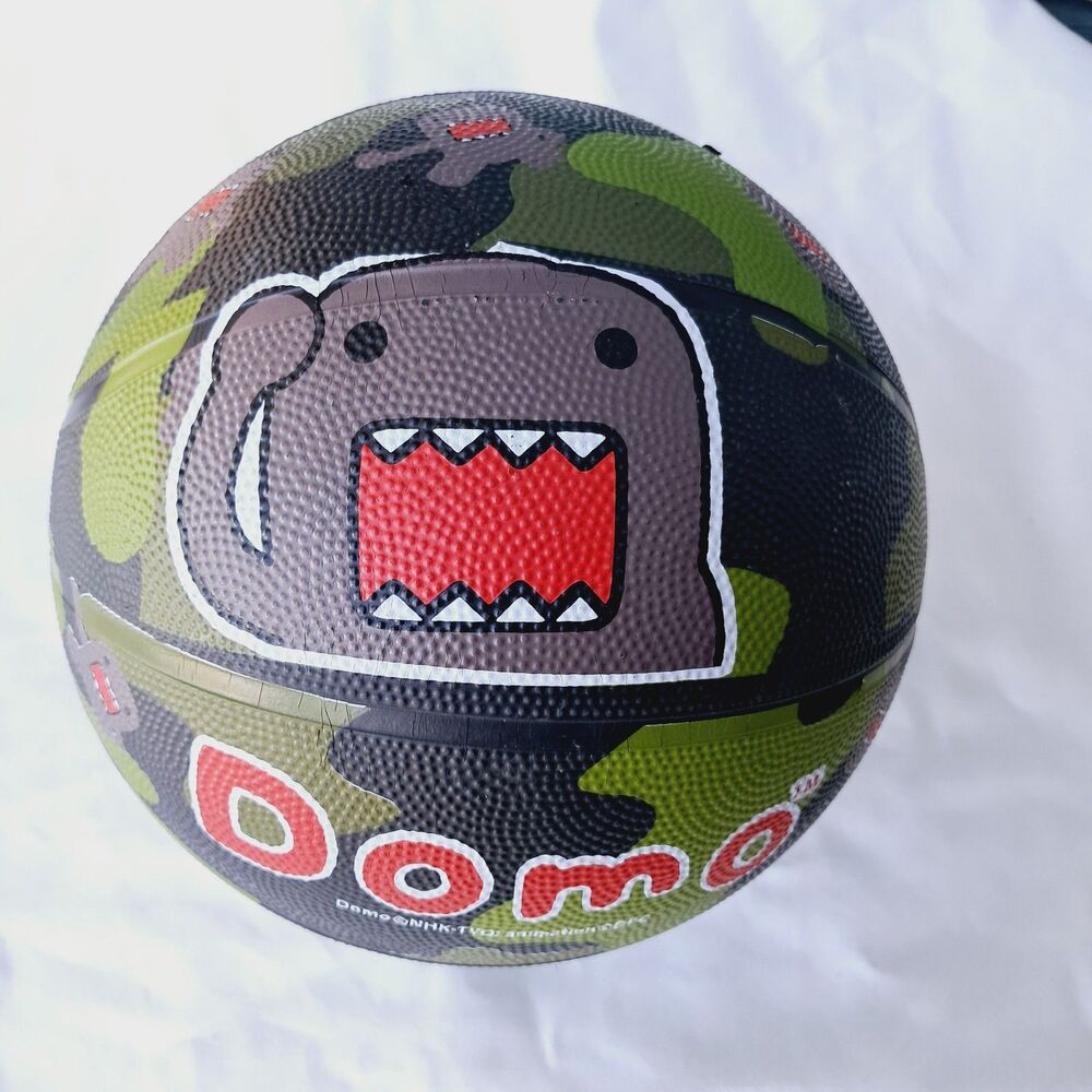 DOMO Kun NHK-TYO ANIMATION DPC Size 7 BASKETBALL RARE Camo Toy Collectible